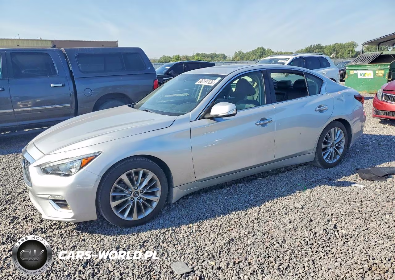 2018 Infiniti Q50 3.0T Luxe