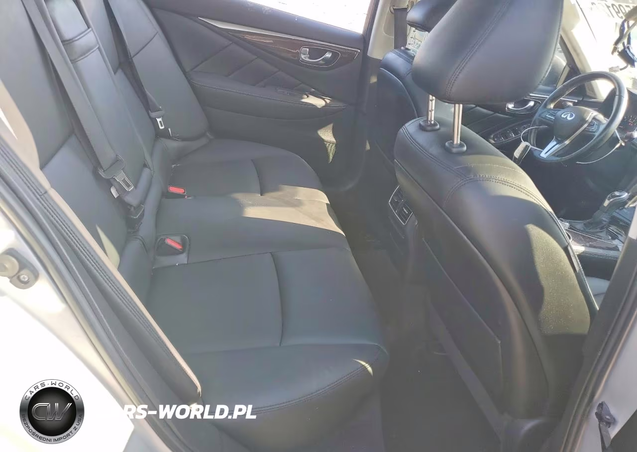 2018 Infiniti Q50 3.0T Luxe VIN:JN1EV7AP5JM351642 - 10