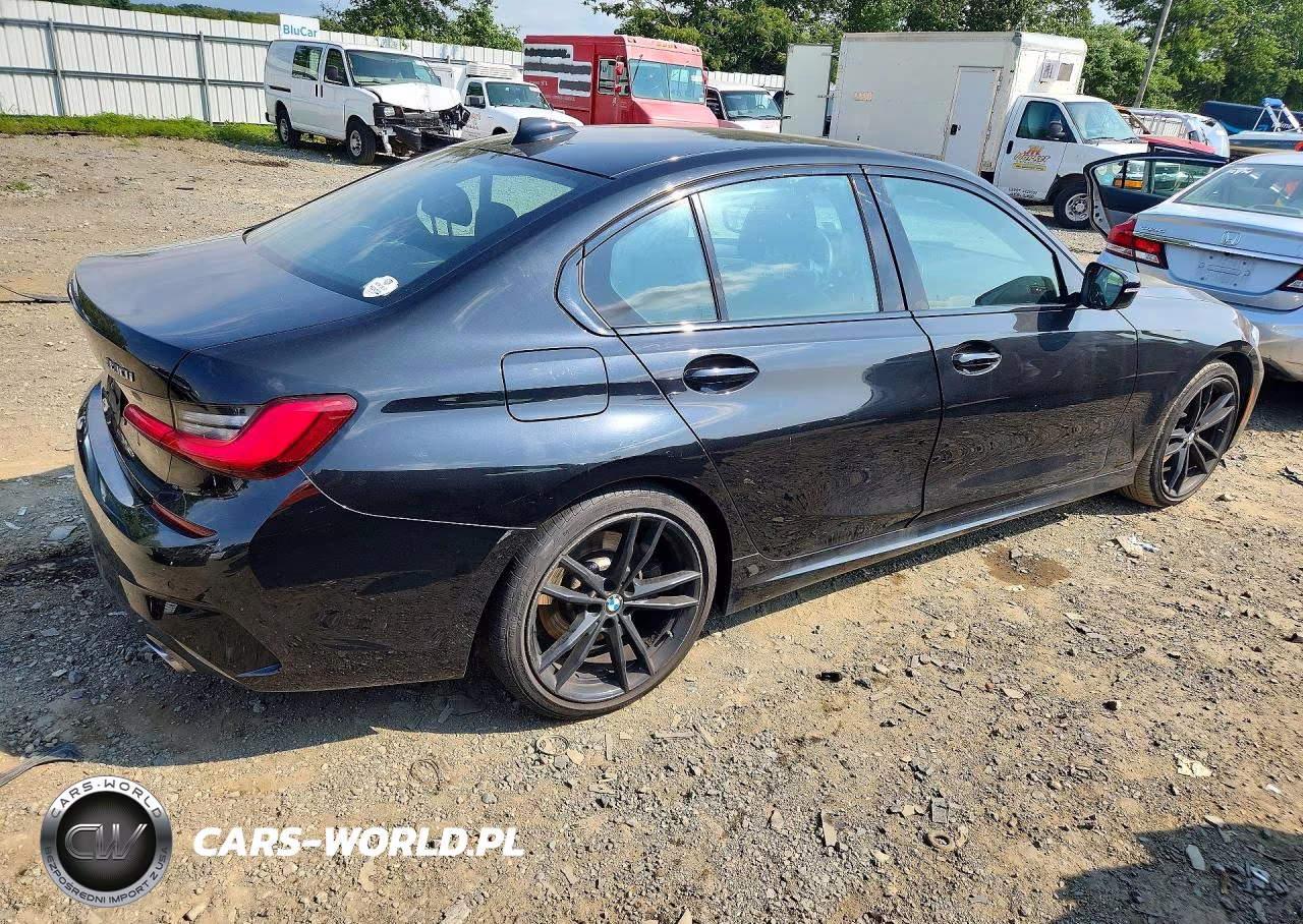 2021 BMW 330Xi VIN:3MW5R7J02M8B90640 - 3