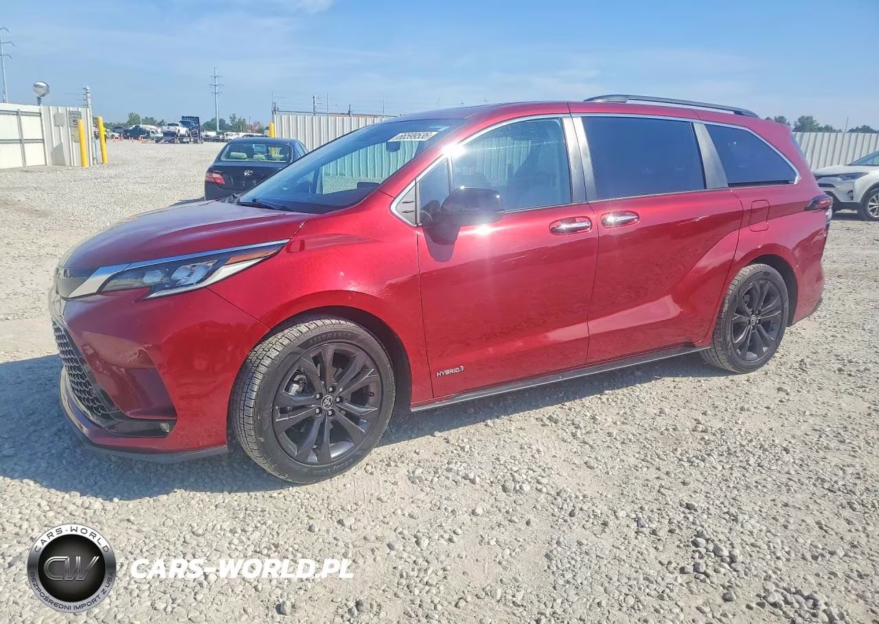 2021 Toyota Sienna Xse