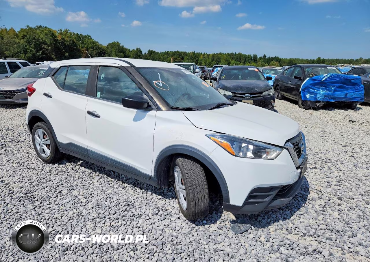 2020 Nissan Kicks S VIN:3N1CP5BV9LL528807 - 4