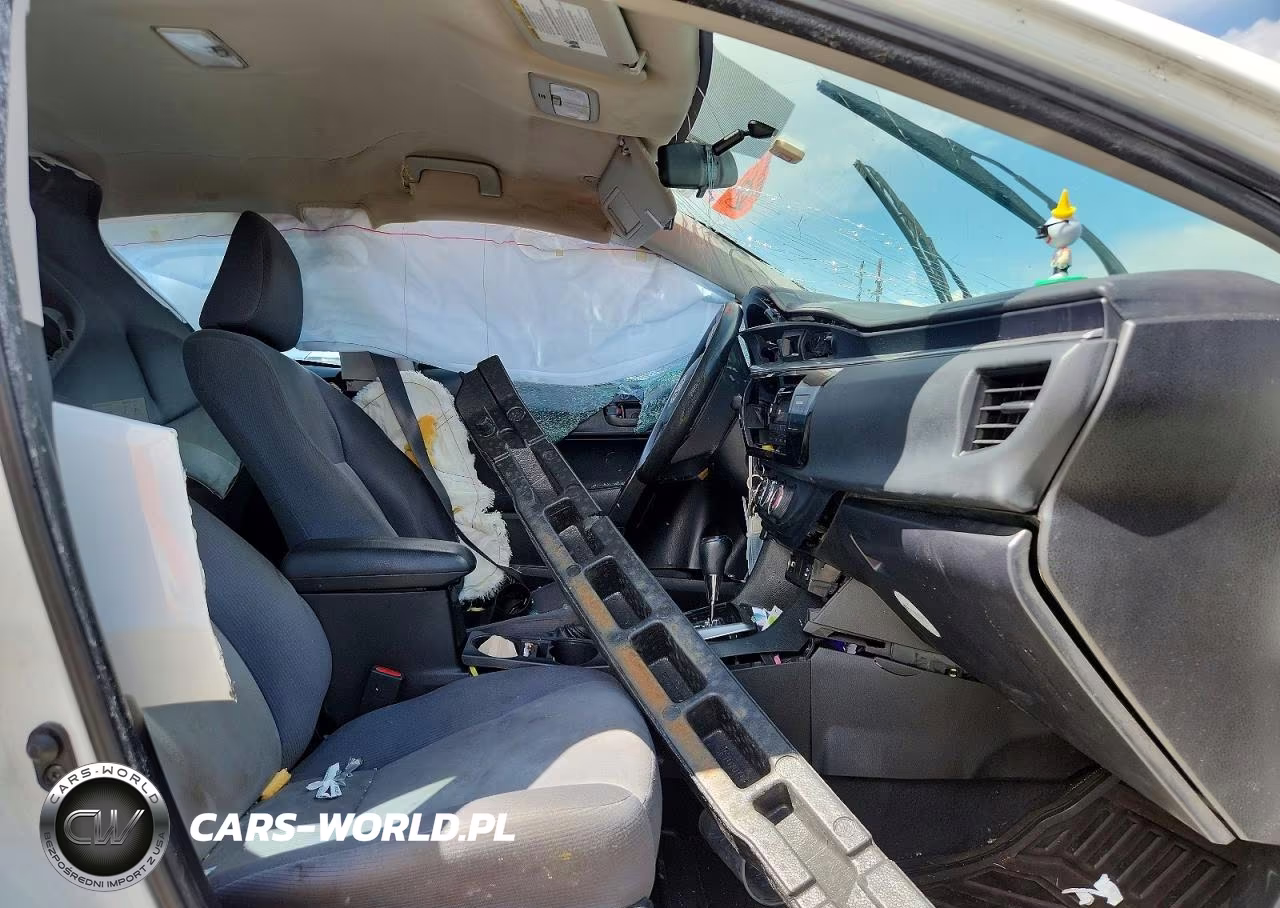 2015 Toyota Corolla L VIN:5YFBURHE9FP365535 - 7
