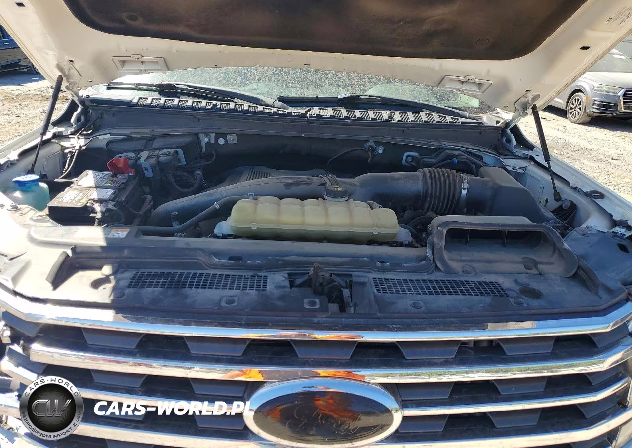 2020 Ford Expedition Xlt VIN:1FMJU1JT3LEA15294 - 12