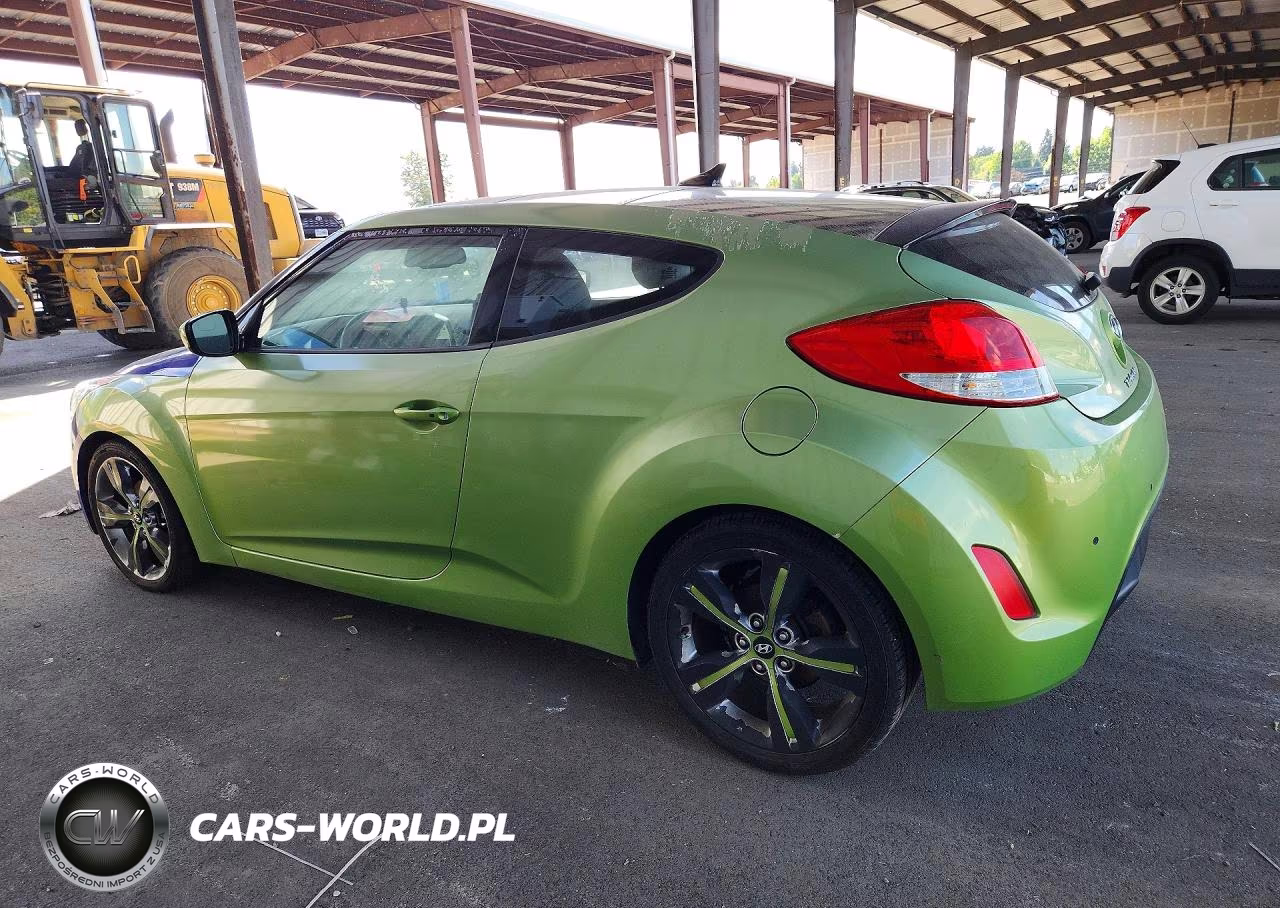 2012 Hyundai Veloster Base VIN:KMHTC6AD0CU028057 - 2