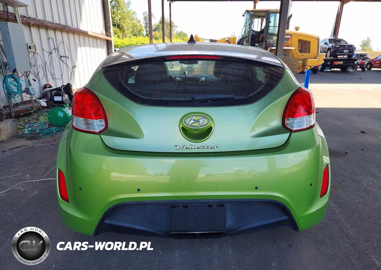 2012 Hyundai Veloster Base VIN:KMHTC6AD0CU028057 - 6