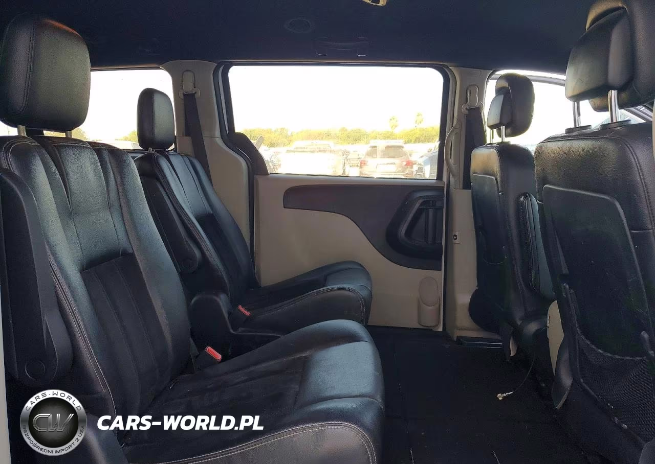 2018 Dodge Grand Caravan Sxt VIN:2C4RDGCG7JR222670 - 11