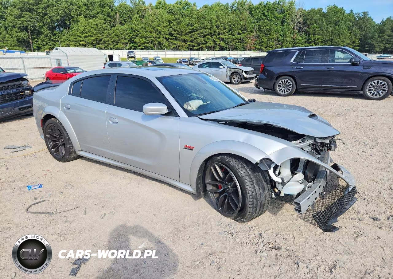 2022 Dodge Charger Scat Pack VIN:2C3CDXGJ7NH237200 - 4