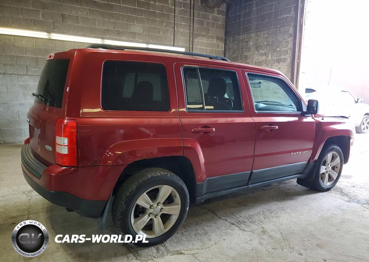 2011 Jeep Patriot Sport VIN:1J4NF1GB8BD155306 - 3