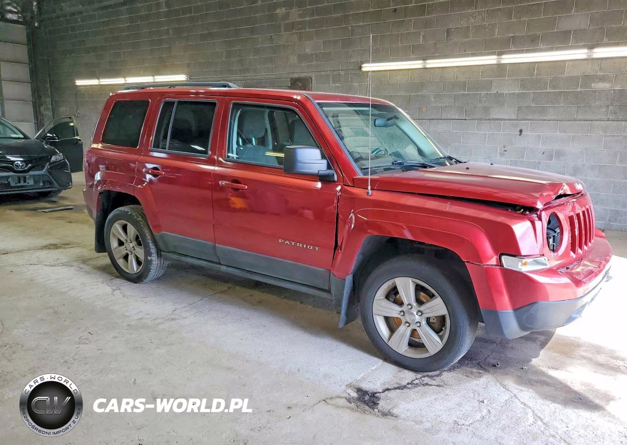 2011 Jeep Patriot Sport VIN:1J4NF1GB8BD155306 - 4