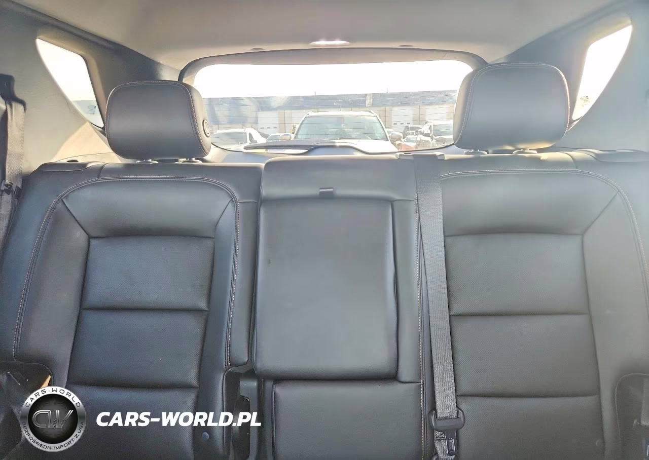 2019 Chevrolet Equinox Premier VIN:2GNAXYEX9K6217746 - 10