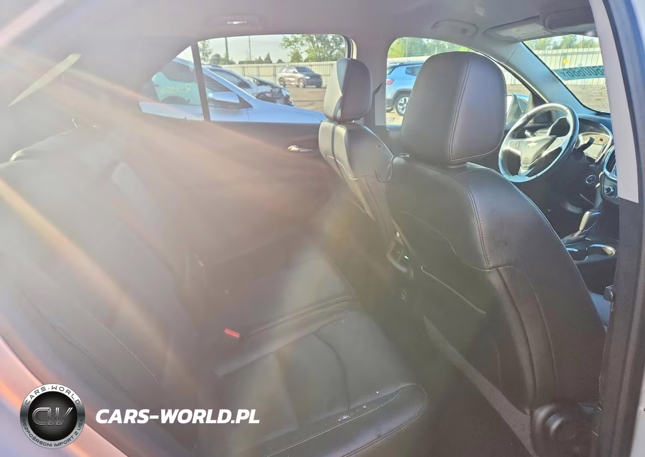 2019 Chevrolet Equinox Premier VIN:2GNAXYEX9K6217746 - 11