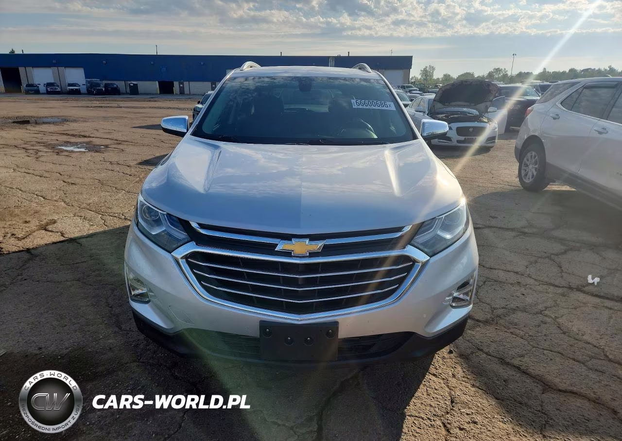 2019 Chevrolet Equinox Premier VIN:2GNAXYEX9K6217746 - 5