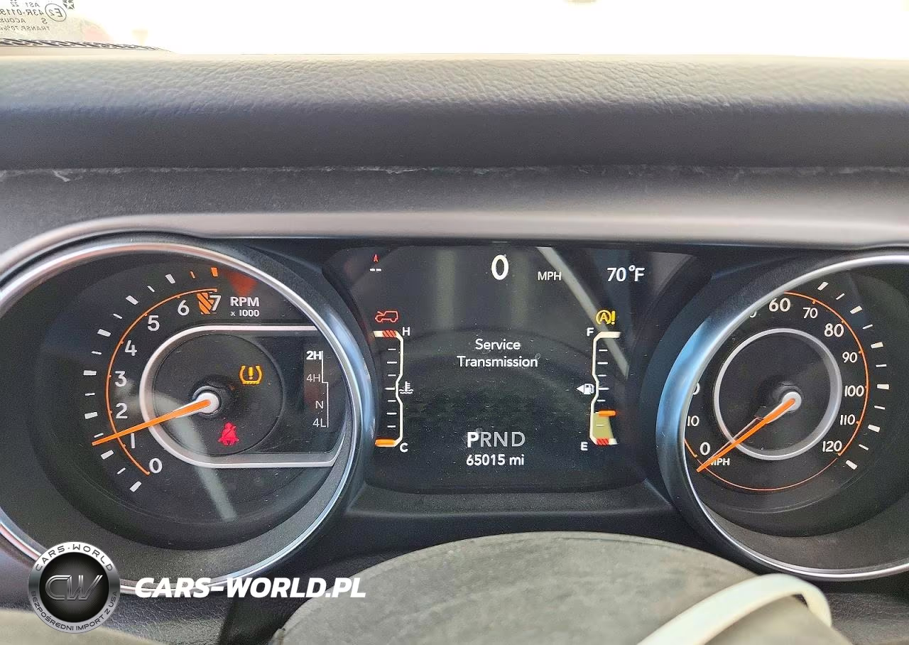 2020 Jeep Wrangler Unlimited Sport VIN:1C4HJXDG4LW139999 - 9
