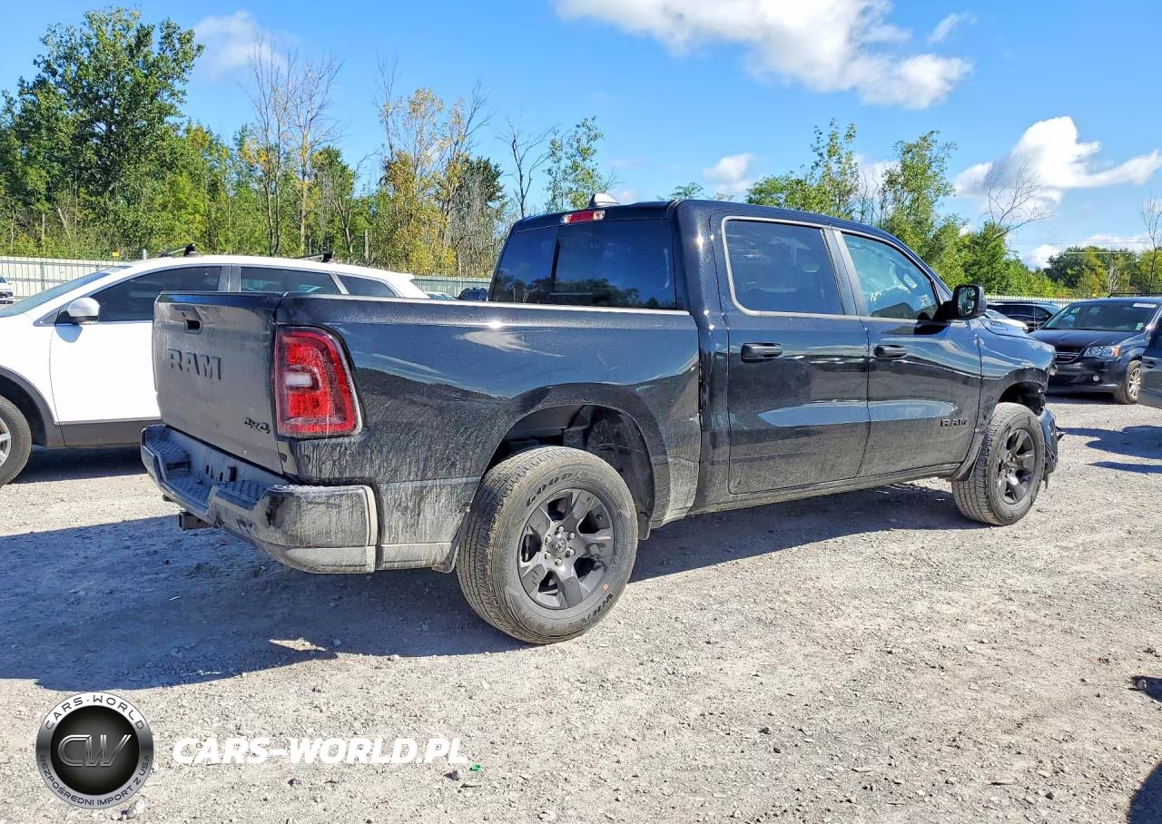 2025 Ram 1500 Tradesman VIN:1C6RRFGG9SN700874 - 3