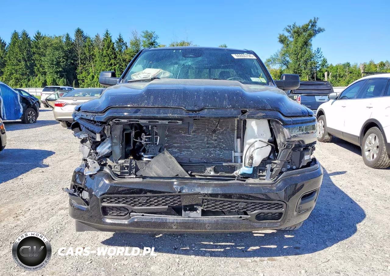 2025 Ram 1500 Tradesman VIN:1C6RRFGG9SN700874 - 5