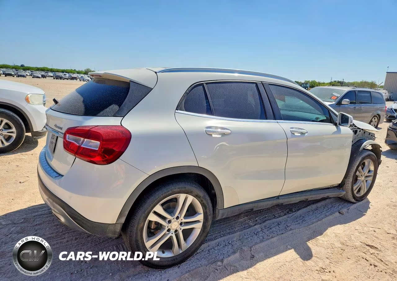 2017 Mercedes-Benz Gla 250 4Matic VIN:WDCTG4GB7HJ303378 - 3