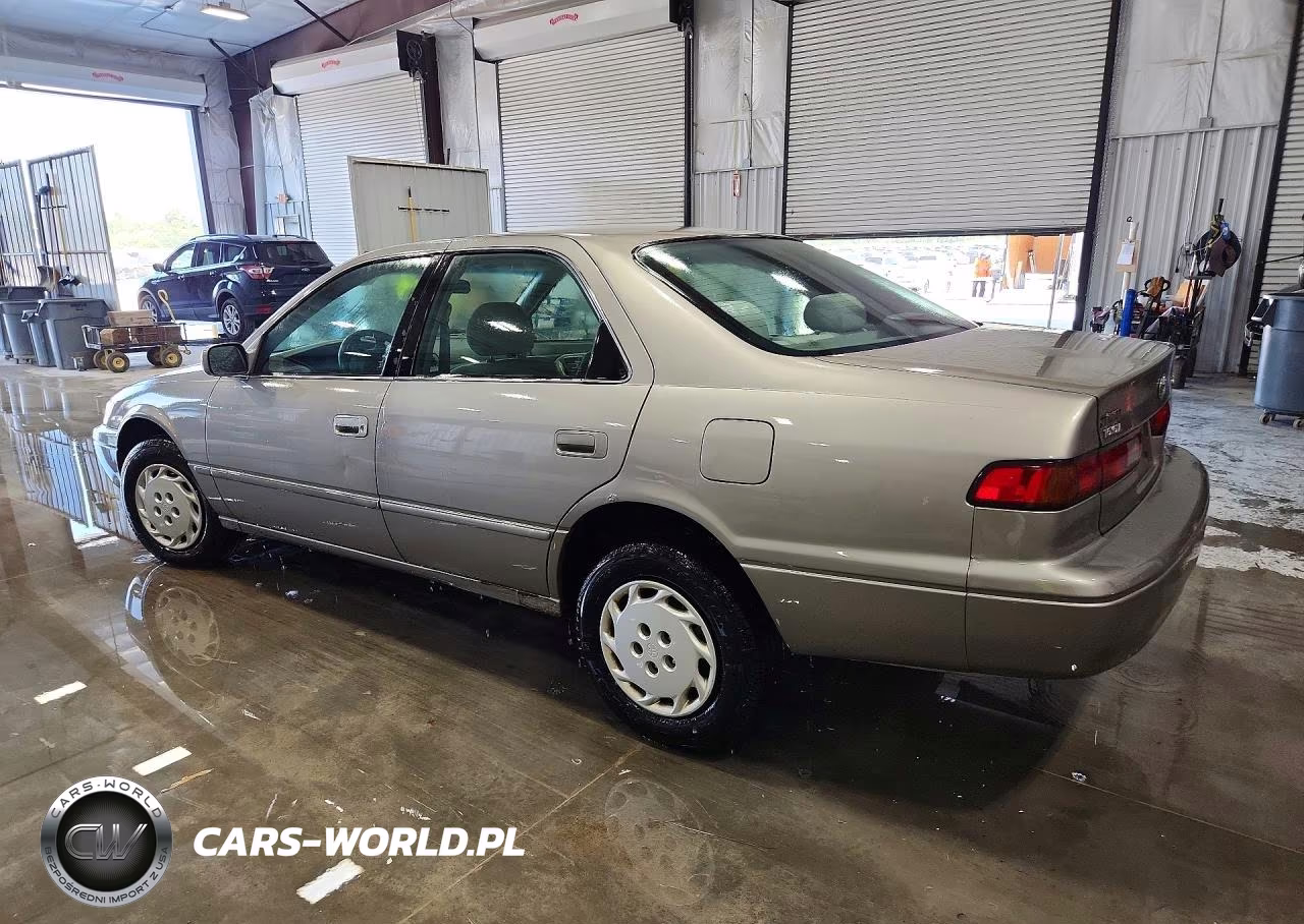 1997 Toyota Camry Le VIN:4T1BG22K0VU177903 - 2