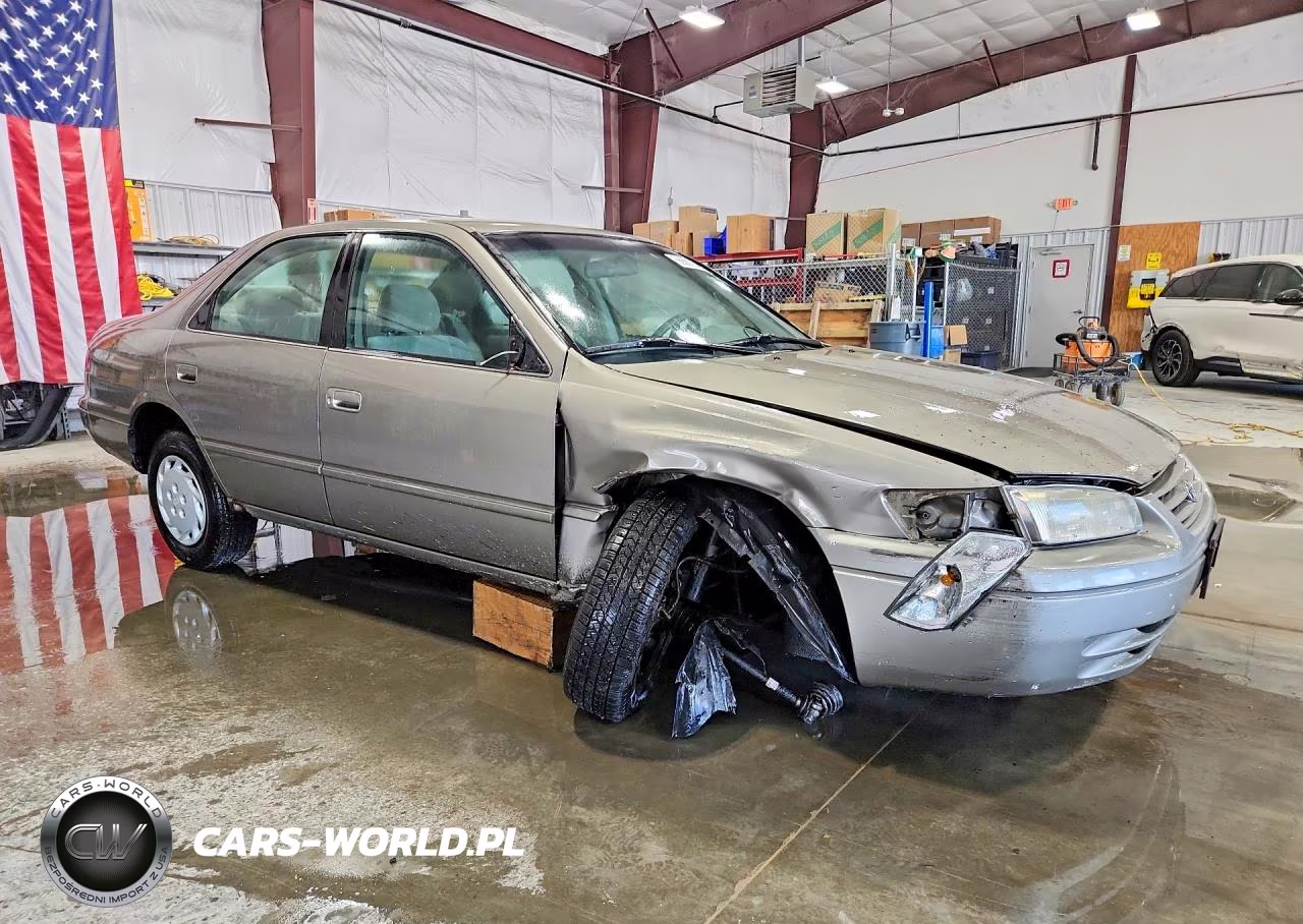 1997 Toyota Camry Le VIN:4T1BG22K0VU177903 - 4
