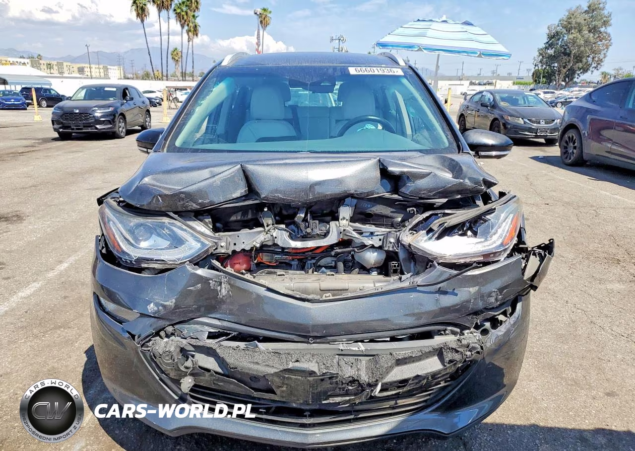 2018 Chevrolet Bolt Ev Premier VIN:1G1FX6S04J4119906 - 5