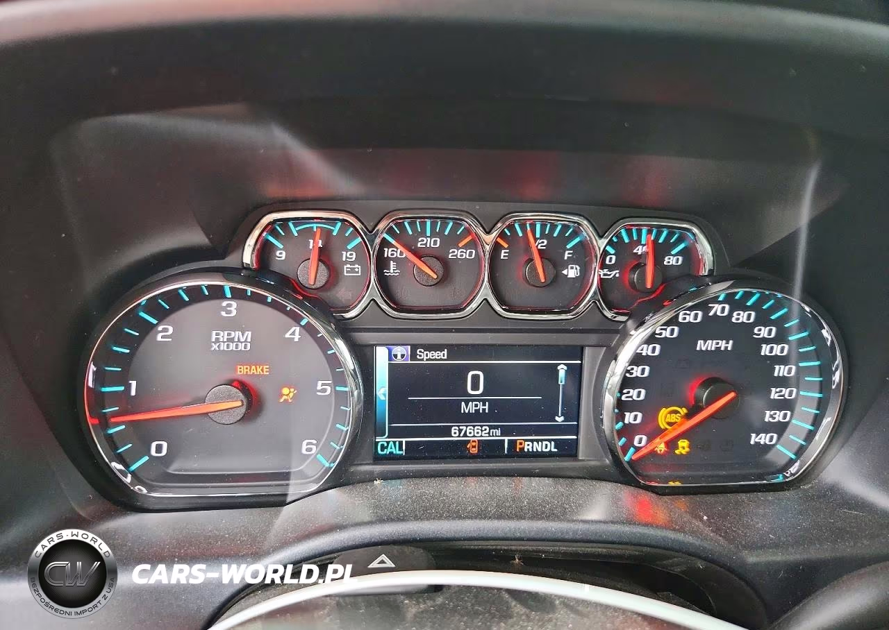2018 Chevrolet Silverado K1500 Lt VIN:1GCVKREH6JZ365282 - 9