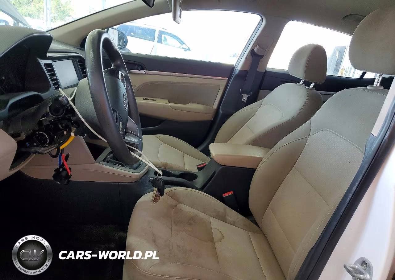 2019 Hyun Elantra Se VIN:5NPD84LF7KH483185 - 7