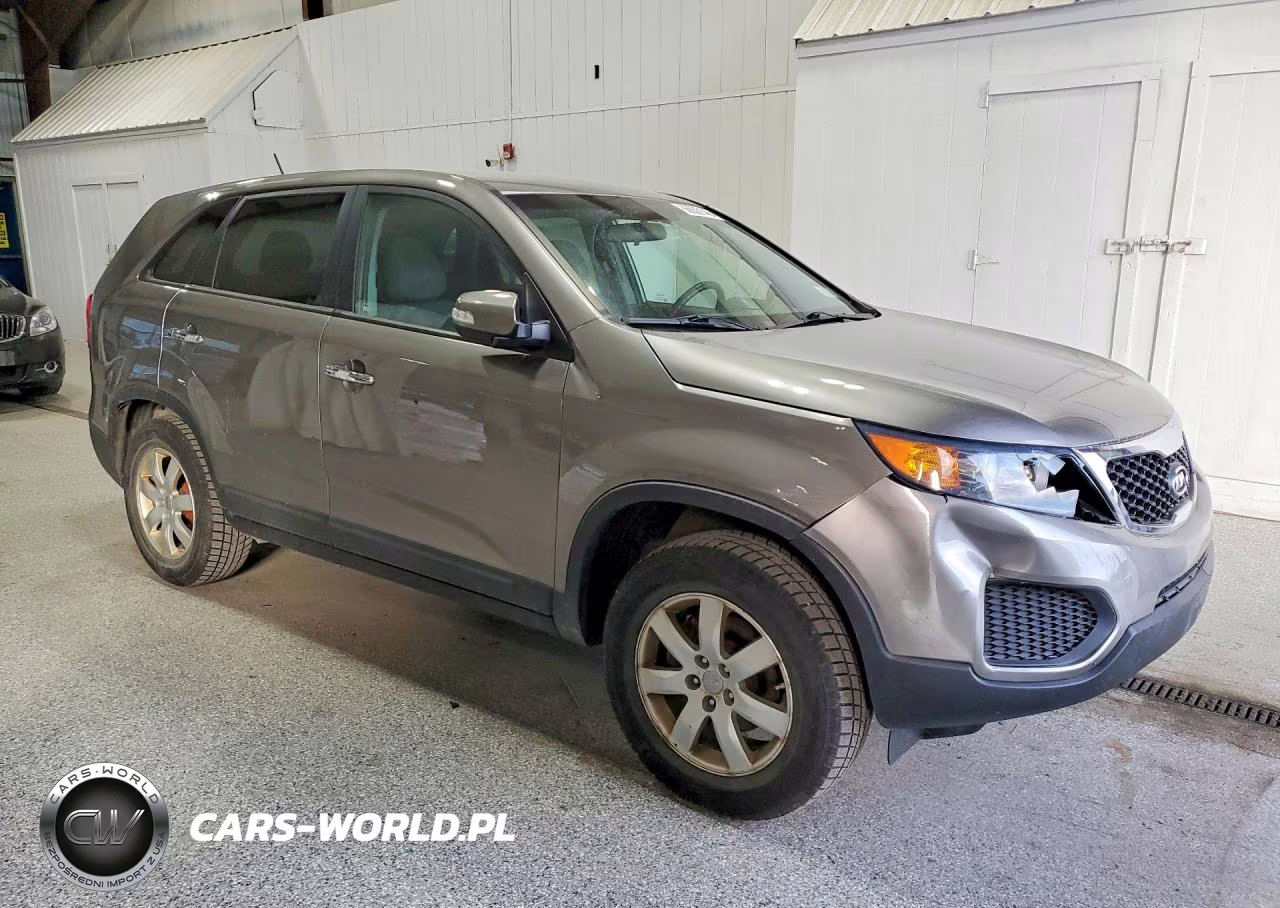 2012 Kia Sorento Lx VIN:5XYKT3A17CG225071 - 4