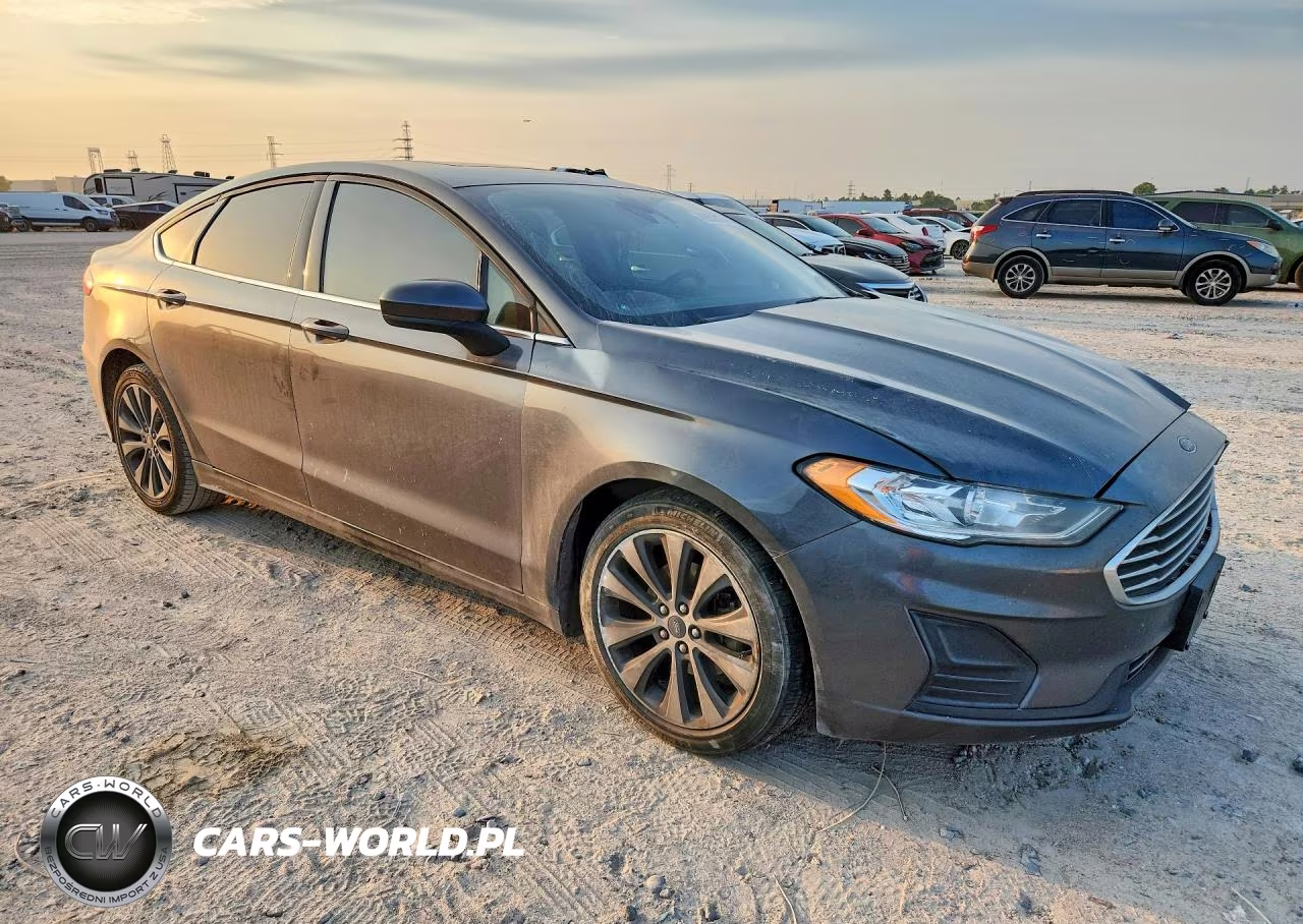 2020 Ford Fusion Se VIN:3FA6P0T91LR190935 - 4