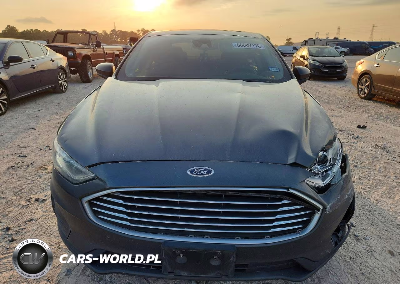 2020 Ford Fusion Se VIN:3FA6P0T91LR190935 - 5