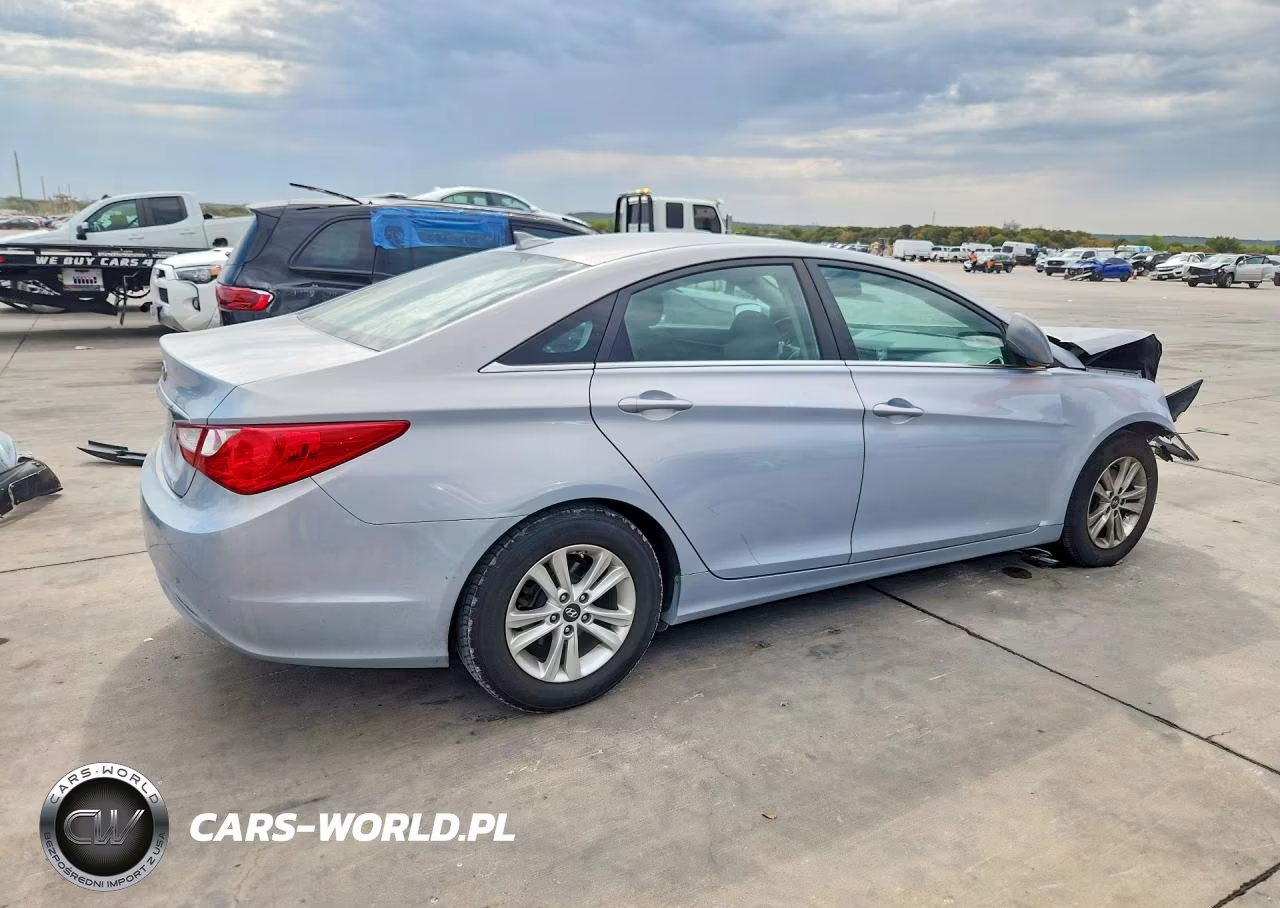 2013 Hyundai Sonata Gls VIN:5NPEB4AC9DH740980 - 3