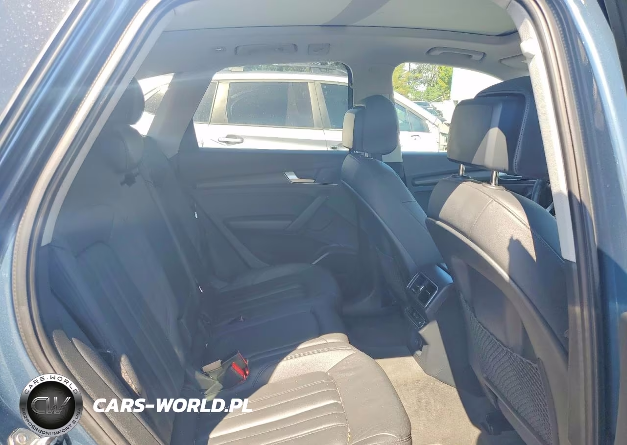 2018 Audi Q5 Premium Plus VIN:WA1BNAFY5J2071434 - 10