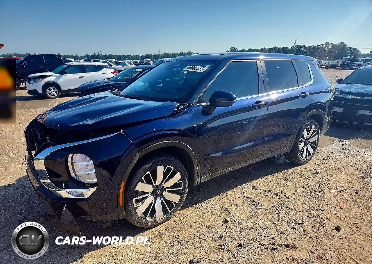 2025 Mitsubishi Outlander Se – zdjęcie 1 z 13