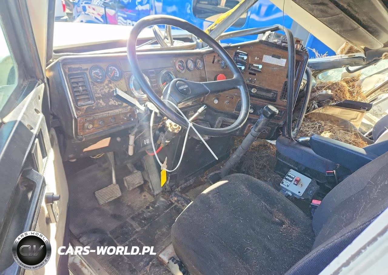 1996 Freightliner Fld120 Semi Truck VIN:1FUYDZYB9TL598490 - 8