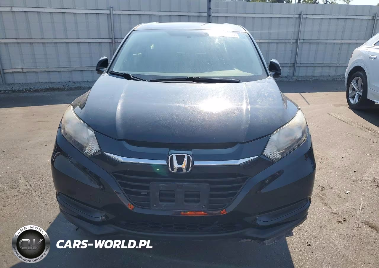 2017 Honda Hr-V Lx VIN:3CZRU5H35HG700640 - 5