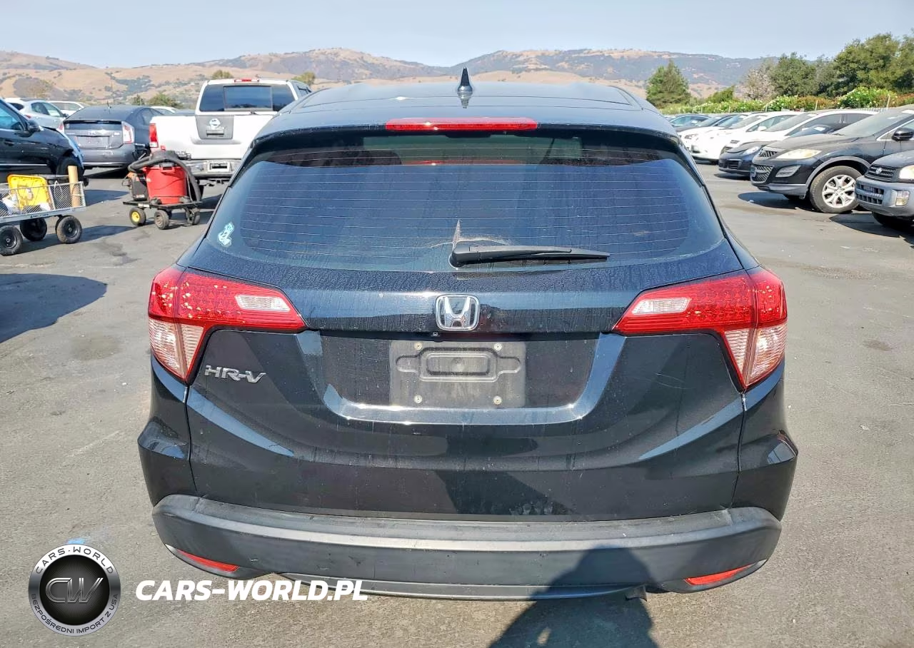 2017 Honda Hr-V Lx VIN:3CZRU5H35HG700640 - 6