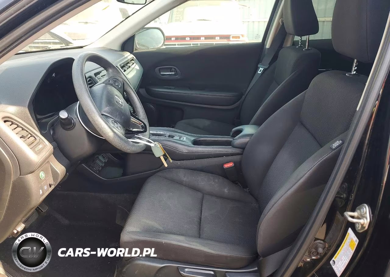 2017 Honda Hr-V Lx VIN:3CZRU5H35HG700640 - 7