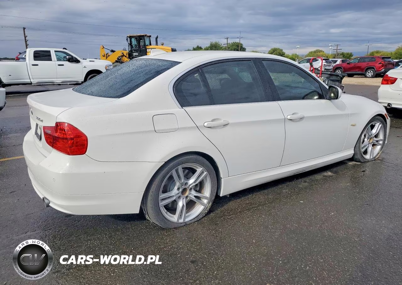 2011 BMW 335 D VIN:WBAPN7C51BA782349 - 3