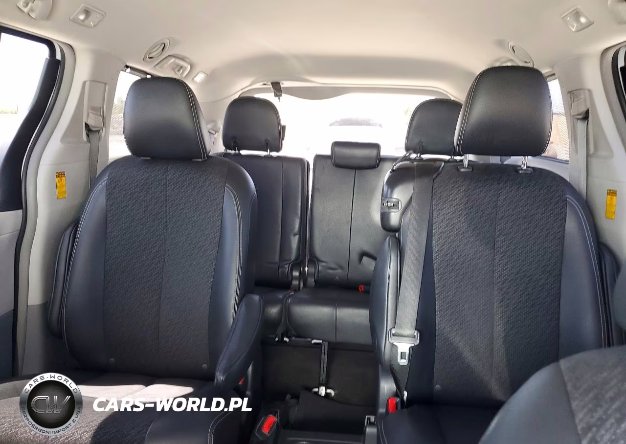 2014 Toyota Sienna Sport VIN:5TDXK3DC0ES467566 - 10