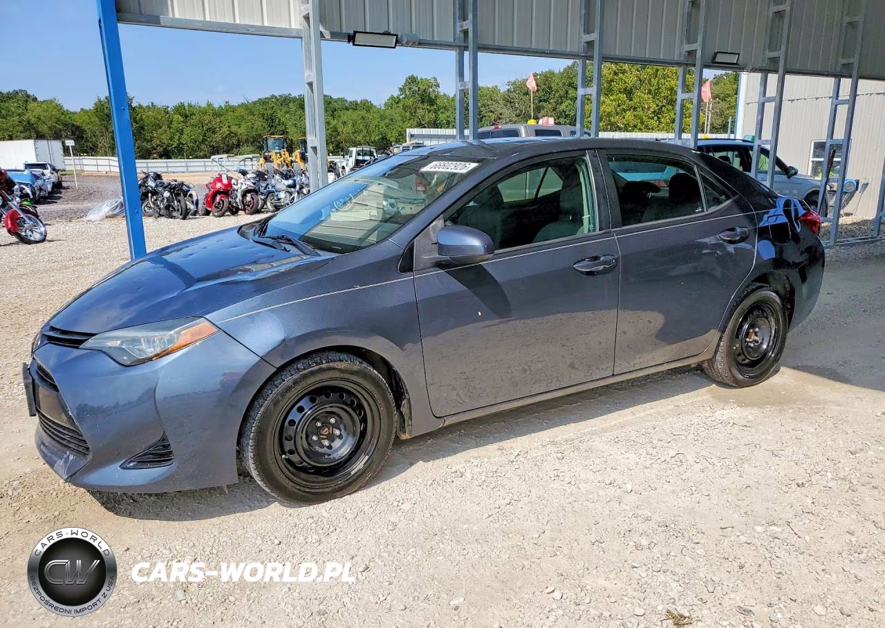 2018 Toyt Corolla Le – zdjęcie 1 z 12