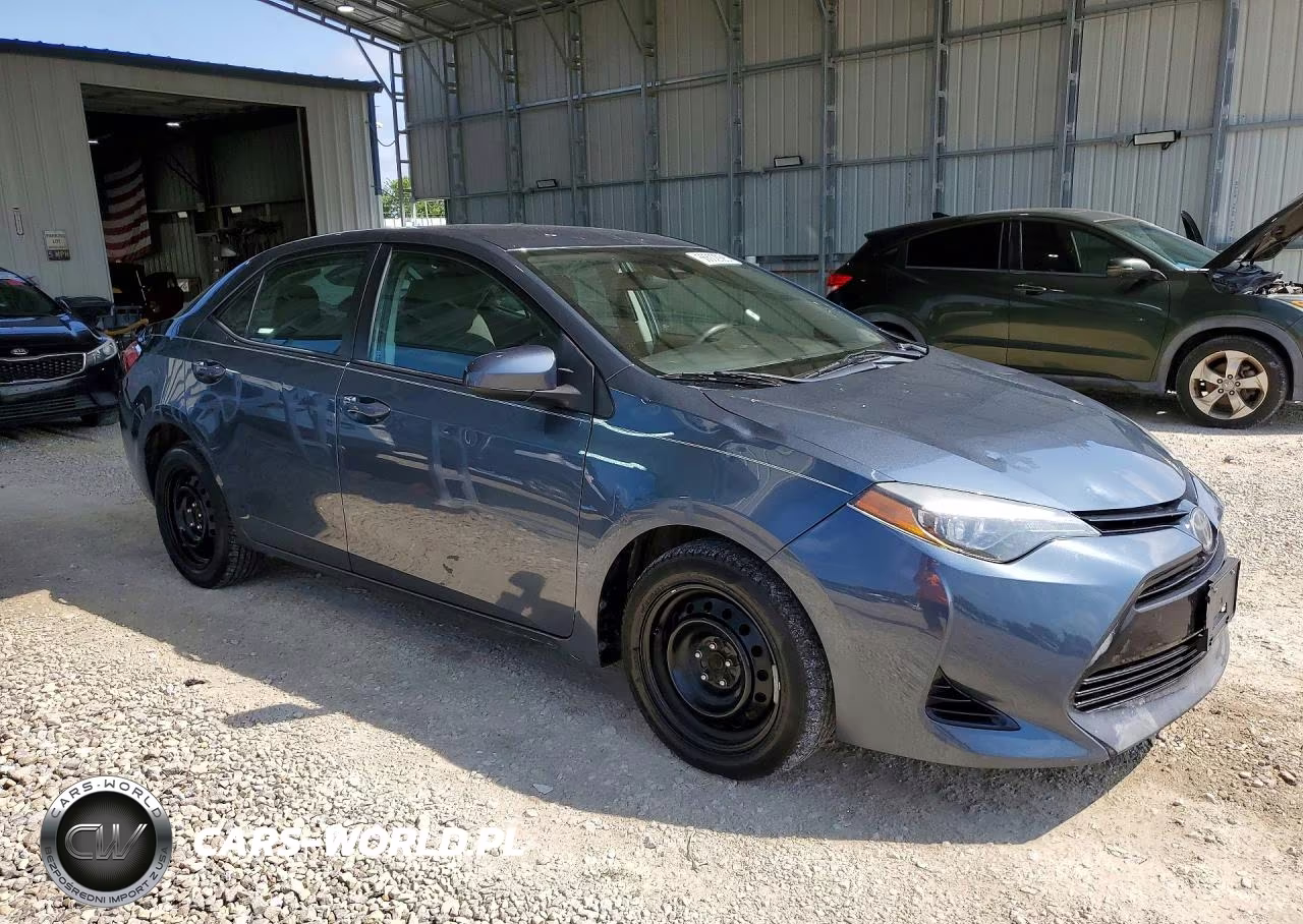 2018 Toyt Corolla Le VIN:2T1BURHE7JC973398 - 4