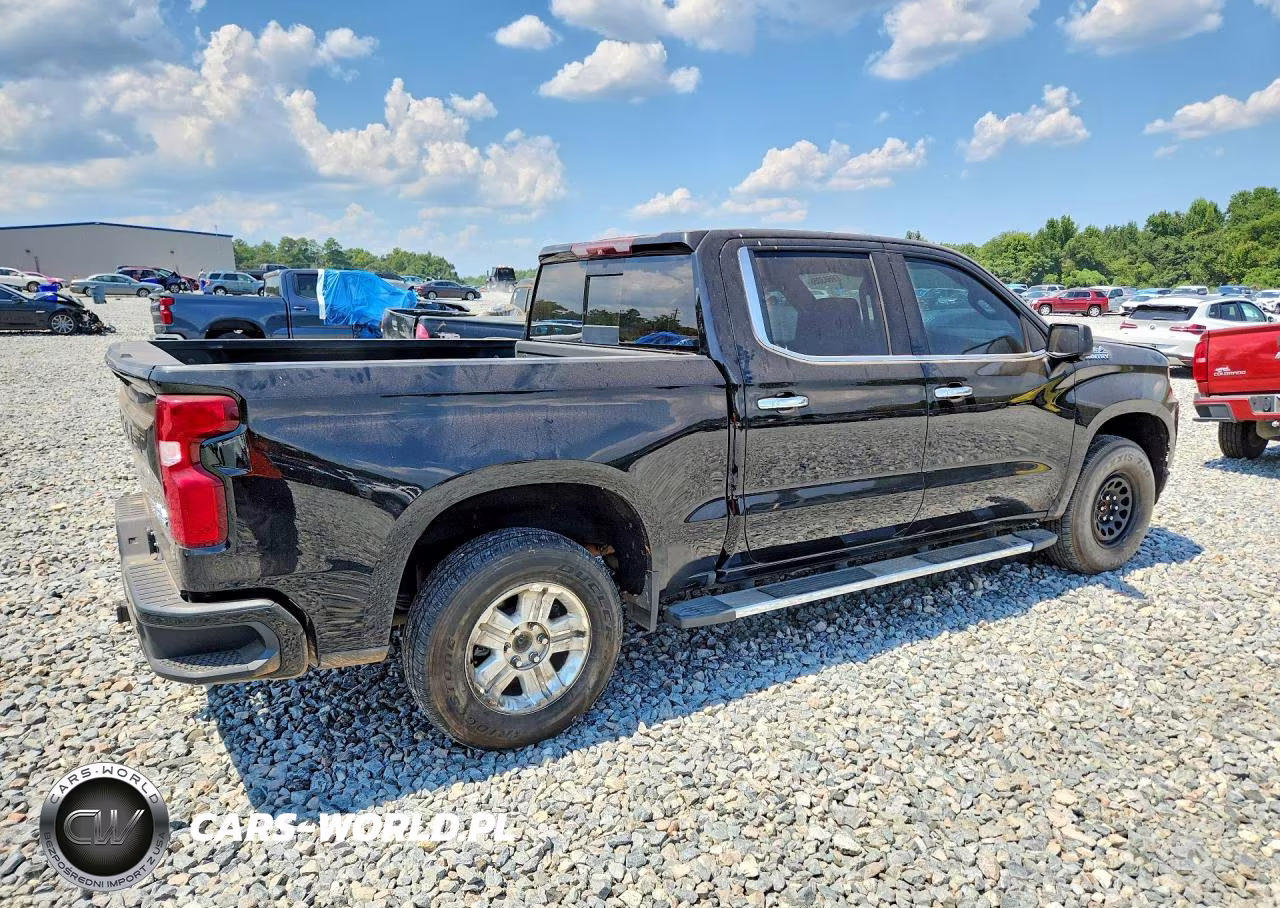 2019 Chevrolet Silverado K1500 High Country VIN:1GCUYHEL1KZ271613 - 3