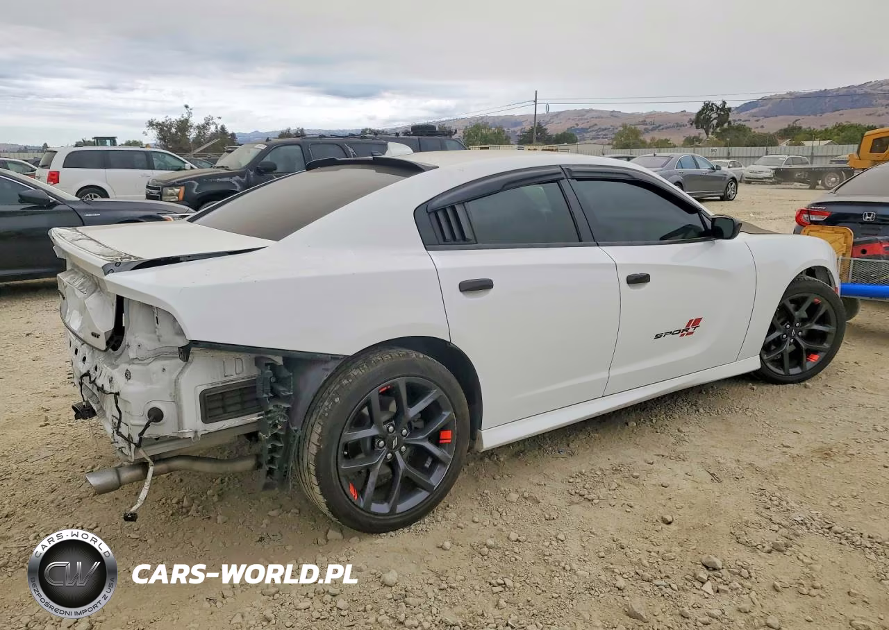 2019 Dodge Charger Gt VIN:2C3CDXHG0KH701149 - 3