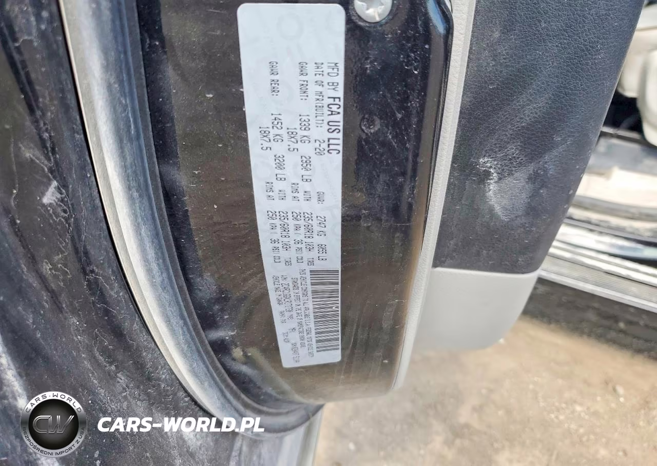 2020 Chrysler Pacifica Limited VIN:2C4RC1GGXLR171730 - 13