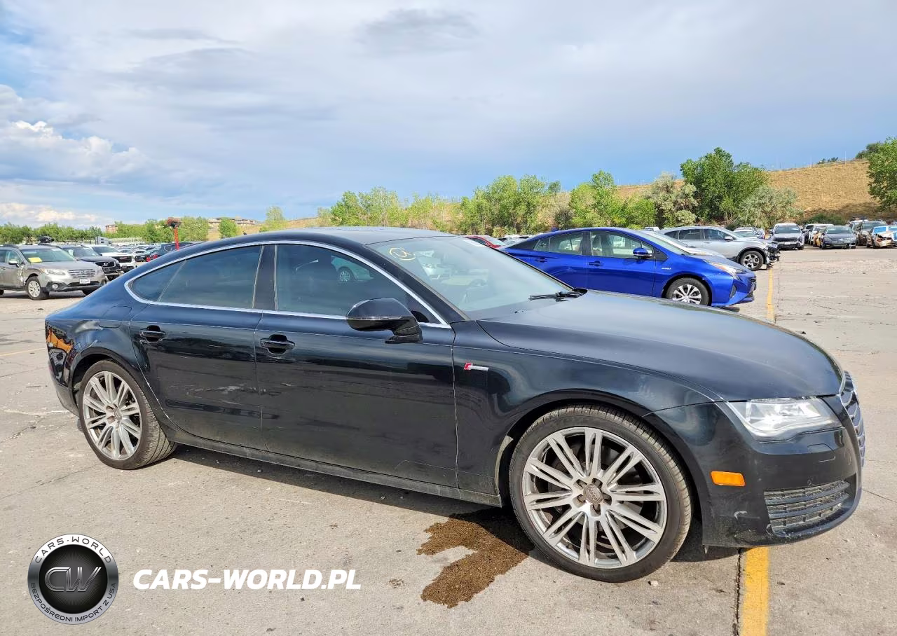 2012 Audi A7 Premium Plus VIN:WAUYGAFC2CN078855 - 4