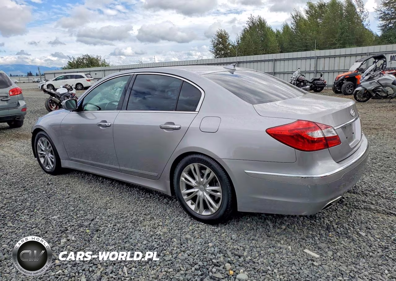 2013 Hyundai Genesis 3.8L VIN:KMHGC4DD8DU240868 - 2