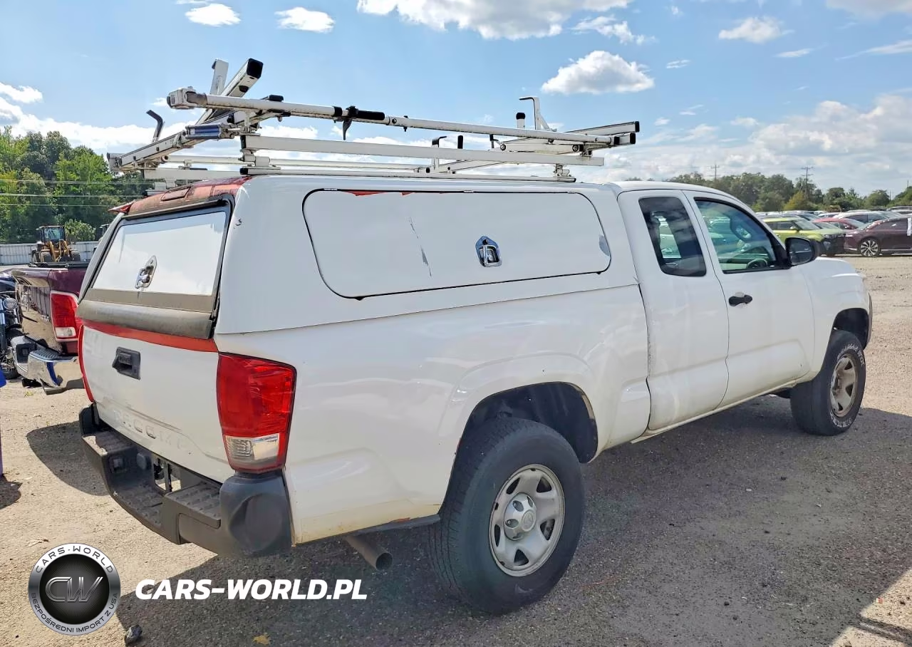 2017 Toyota Tacoma Sr VIN:5TFRX5GNXHX094831 - 3
