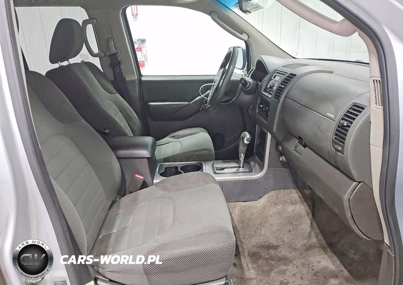 2011 Nissan Pathfinder S VIN:5N1AR1NN2BC616235 - 14