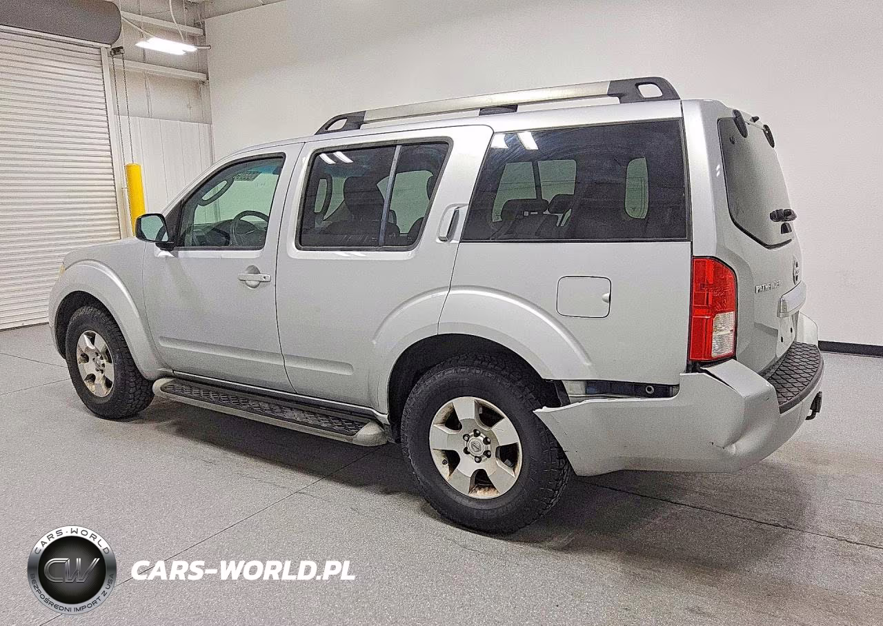 2011 Nissan Pathfinder S VIN:5N1AR1NN2BC616235 - 2