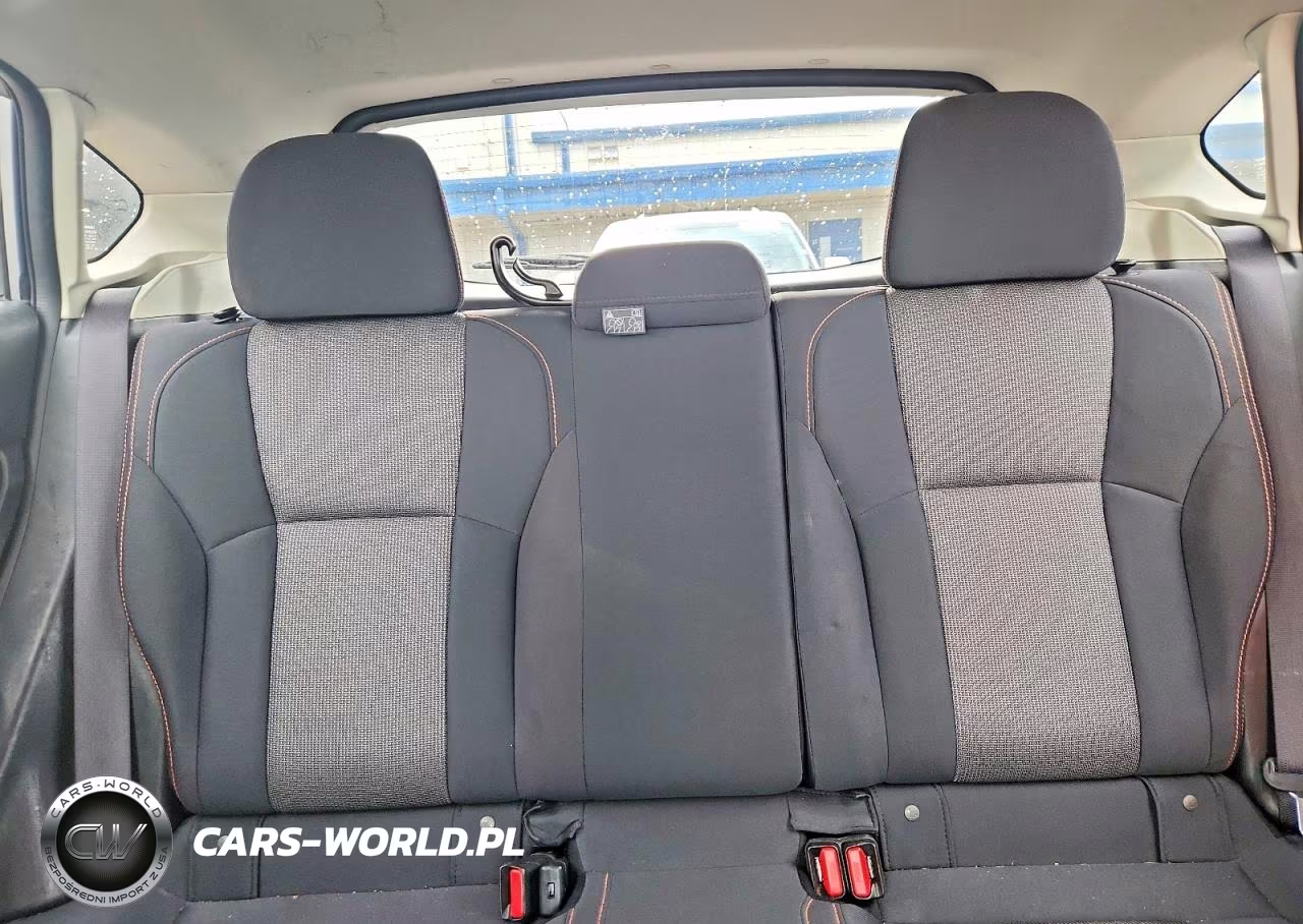 2019 Subaru Crosstrek Premium VIN:JF2GTACC2K8392566 - 10