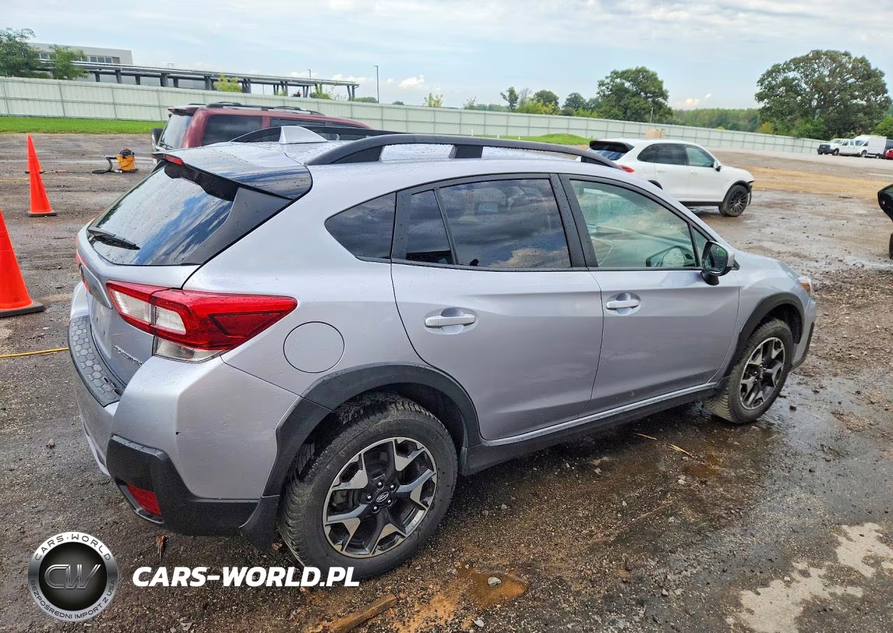 2019 Subaru Crosstrek Premium VIN:JF2GTACC2K8392566 - 3