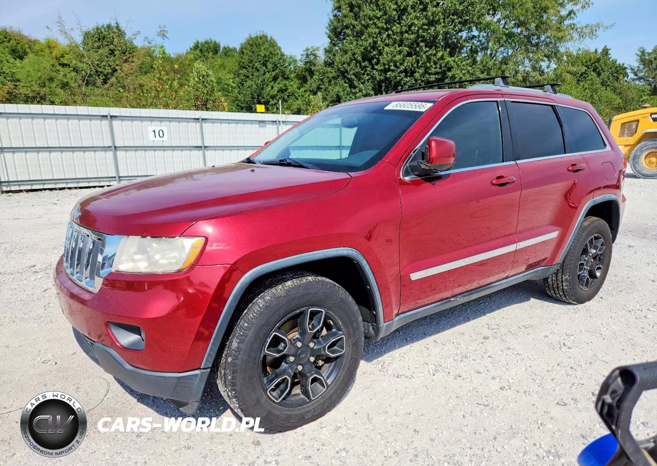 2013 Jeep Grand Cherokee Laredo – zdjęcie 1 z 13